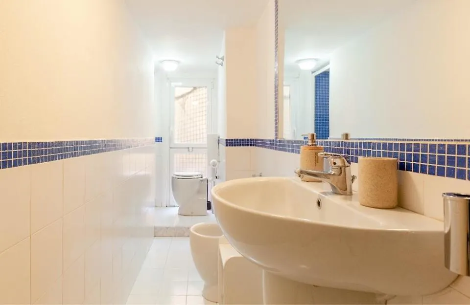Yourvacanza Navigli Loft Apartment Milan